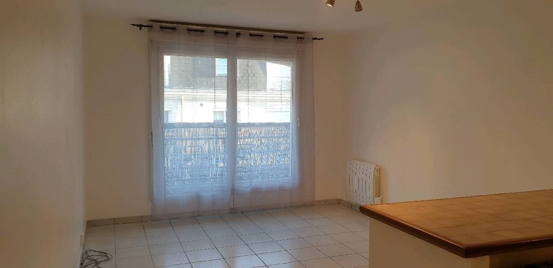 Appartement 1 pièces 28 m2 - Pontault combault