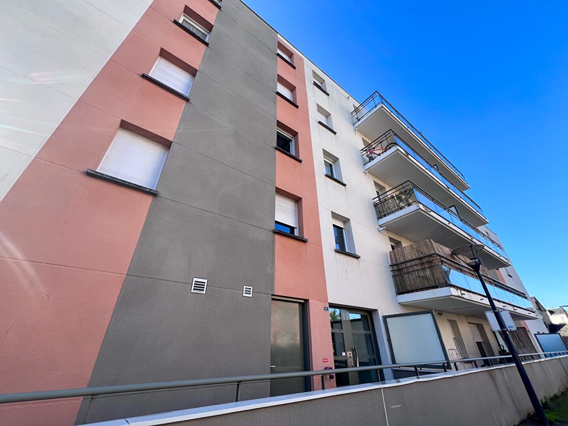 F2 de 49,45m2 avec terrasse et parking à Le Petit Quevilly